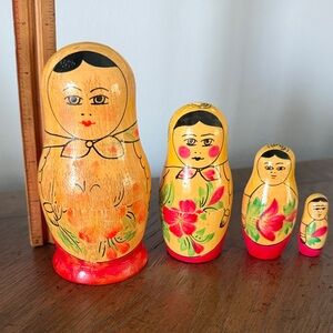 Hand-Painted Russian Nesting Dolls - Yellow and Red